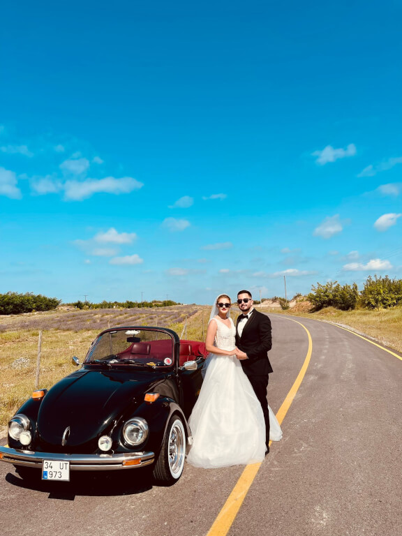 Klasik Araç Kiralama: Özel Günlerinize Sihirli Bir Dokunuş